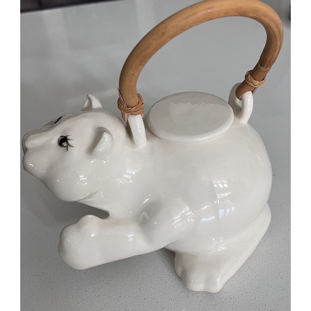 Vtg 1980s‎ Glazed Cream Cat Tea Pot With Bamboo Handle